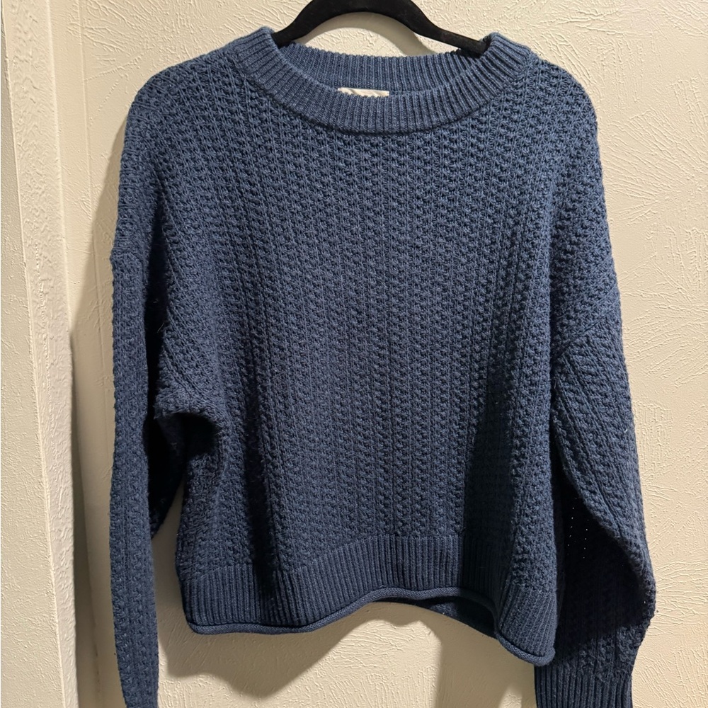 Universal thread Blue Knit Sweater